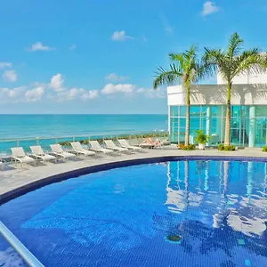 Aparthotel Palmetto - Frente Al Mar, Cartagena